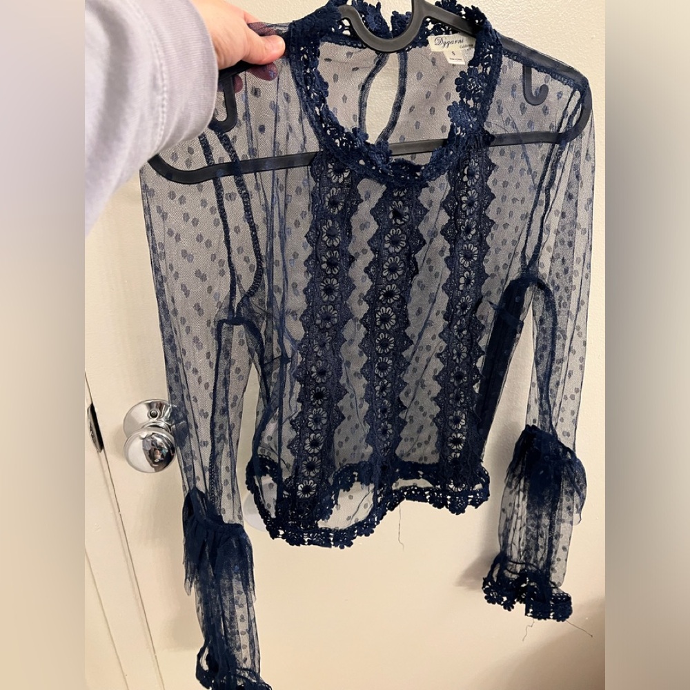 Sheer Navy Lace Top by Dygarni!💁🏻‍♀️🥰💥